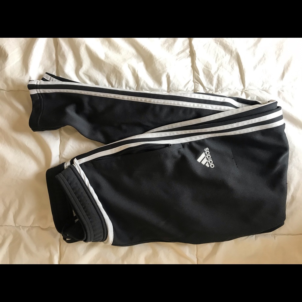 Adidas sweatpants